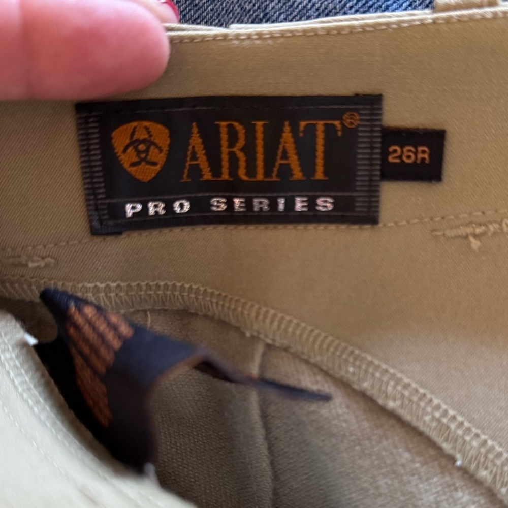 Ariat Pro Series riding pants • Women’s 26R - Picture 7 of 10